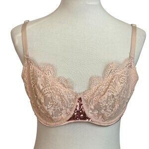 Victorias Secret Dream Angels Lace Bra 38C Push-Up Without Padding Sequin Accent